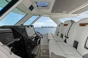  2021 Tiara Yachts 34 Sport LS Yacht For Sale in St. Petersburg FL