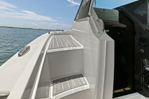 2021 Tiara Yachts 34 Sport LS - Portside Walkway