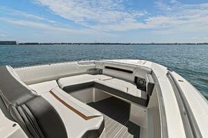 2021 Tiara Yachts 34 Sport LS - Bow
