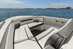 2021 Tiara Yachts 34 Sport LS - Bow