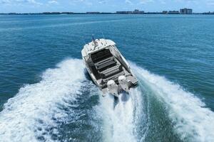 2021 Tiara Yachts 34 Sport LS - Profile
