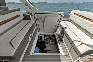 2021 Tiara Yachts 34 Sport LS - Mechanical Access