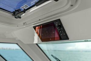 2021 Tiara Yachts 34 Sport LS - Helm/Electronics