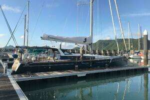  2015 Beneteau Sense 55 Yacht For Sale in Fort Lauderdale FL