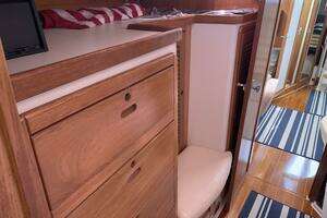 1995 Catalina 42 Mk II thumbnail 29