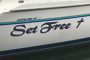 1995 Catalina 42 Mk II thumbnail 6
