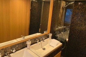 2011 Princess Yachts thumbnail 31