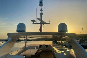 2011 Princess Yachts thumbnail 23