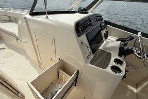 Aletha P LLC 30ft Grady White Yacht For Sale