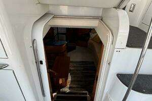 2001 Carver 396 Aft Cabin MY thumbnail 43