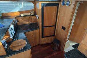 2001 Carver 396 Aft Cabin MY thumbnail 55