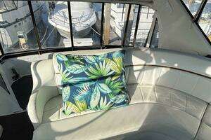 2001 Carver 396 Aft Cabin MY thumbnail 36