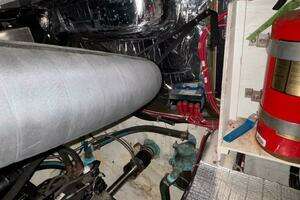2001 Carver 396 Aft Cabin MY thumbnail 85