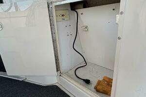2001 Carver 396 Aft Cabin MY thumbnail 24