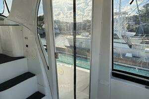 2001 Carver 396 Aft Cabin MY thumbnail 17