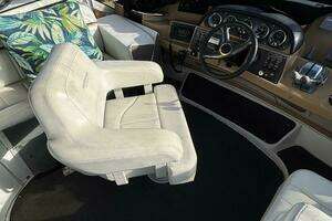 2001 Carver 396 Aft Cabin MY thumbnail 31