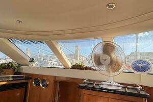 2001 Carver 396 Aft Cabin MY thumbnail 61