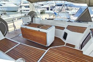 51FT (15.55M) JEANNEAU