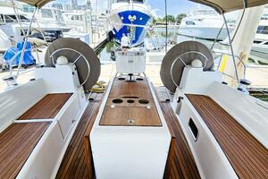 51FT (15.55M) JEANNEAU