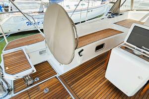 51FT (15.55M) JEANNEAU