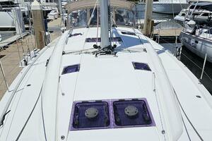 51FT (15.55M) JEANNEAU