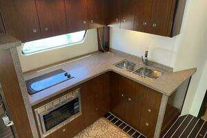 2012 Cruisers Yachts 48 Cantius thumbnail 19