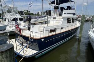 BEL SITO Worth Avenue Yachts