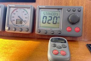 Autopilot with remote