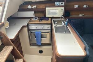 good thing 30ft Catalina Yacht For Sale