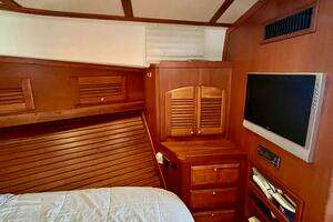 2010 Sabre 40 Sedan thumbnail 33
