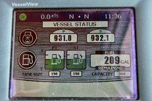 2010 Sabre 40 Sedan thumbnail 39
