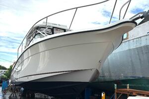 33ft Seaswirl Yacht For Sale