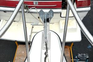 33ft Seaswirl Yacht For Sale