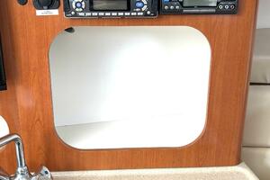 33ft Seaswirl Yacht For Sale