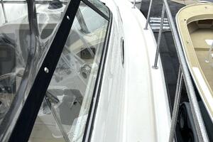 33ft Seaswirl Yacht For Sale