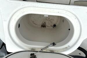 33ft Seaswirl Yacht For Sale