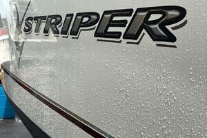 33ft Seaswirl Yacht For Sale