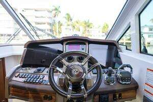 2014 Cruisers Yachts 45 Cantius thumbnail 52