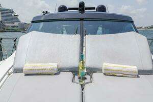 2014 Cruisers Yachts 45 Cantius thumbnail 41