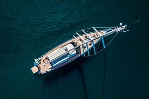 2013 Oyster Yachts Oyster 885 thumbnail 8