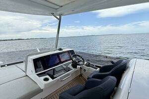 2022 Sunseeker Manhattan 68 thumbnail 48