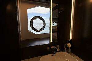 2022 Sunseeker Manhattan 68 thumbnail 58