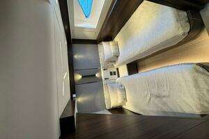 2022 Sunseeker Manhattan 68 thumbnail 70