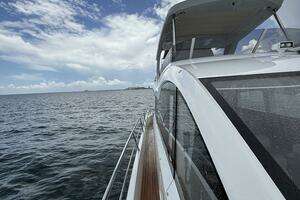 2022 Sunseeker Manhattan 68 thumbnail 11