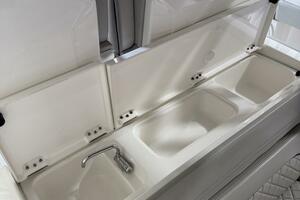 32ft Pursuit Yacht For Sale