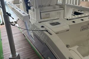 32ft Pursuit Yacht For Sale
