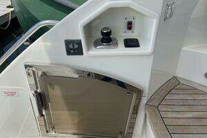 2017 Sea Ray L59 Fly thumbnail 5