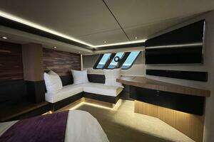 2017 Sea Ray L59 Fly thumbnail 29