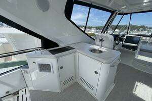 2017 Sea Ray L59 Fly thumbnail 41