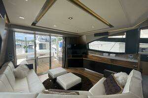 2017 Sea Ray L59 Fly thumbnail 11